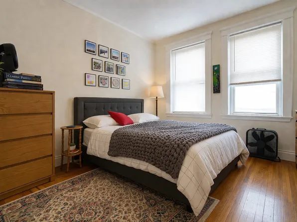 17 Orkney Rd, Brighton, MA