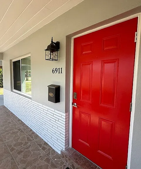 6911 SW 12th St — Photo 7