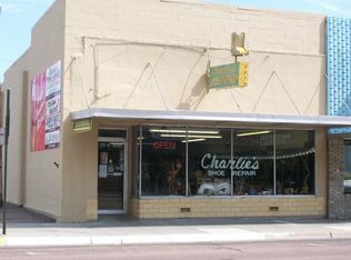 118 N Main St, Mitchell, SD 57301