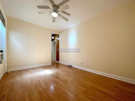 4th image of 3115 Broadway APT 36
