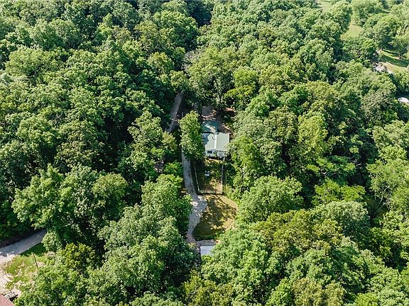 4th image of 245 Sherwood Forest Dr