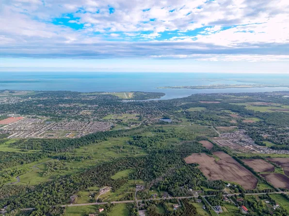 E Creekford Rd, Kingston, ON K7P 2Z4