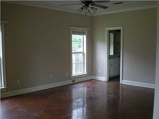 5th image of 520 Pelahatchie Shore Dr