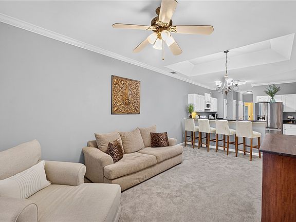 3rd image of 1515 Fitzpatrick Ave APT 105
