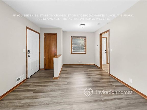 5th image of 11418 Wren St NW