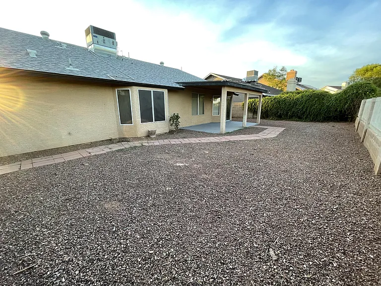 Palo Verde Homes - 6607 89th Ave — Photo 33