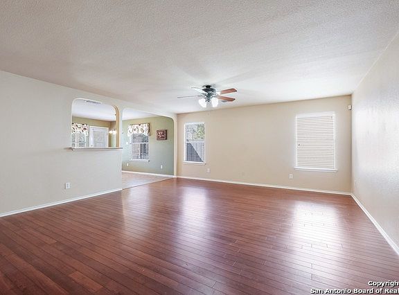 2nd image of 15422 Redbird Farm