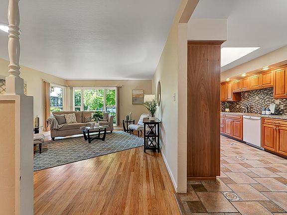 4th image of 2168 Sufonet Dr