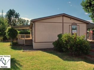 8971 E Evans Creek Rd, Rogue River, OR 97537