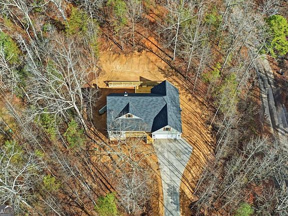 5th image of 176 Windsor Way