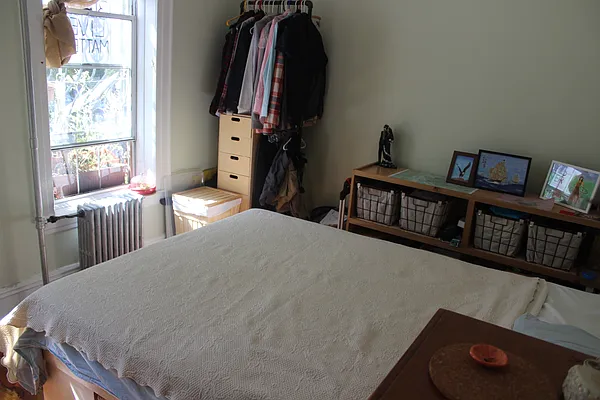 Rented by Compass | media 25