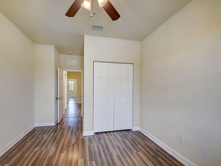 10385 Wellington Parc Dr — Photo 34
