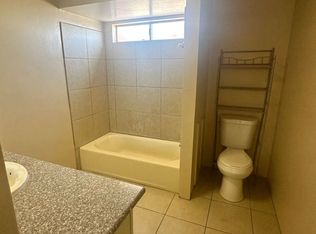 Pioneer Dr 3502, Bakersfield, CA 93306