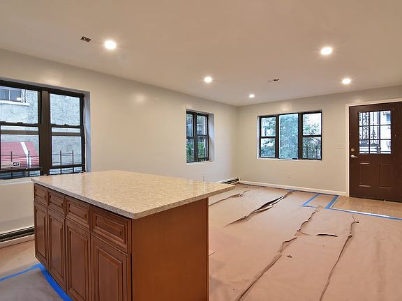 Living Room (Facing apartment entrance)