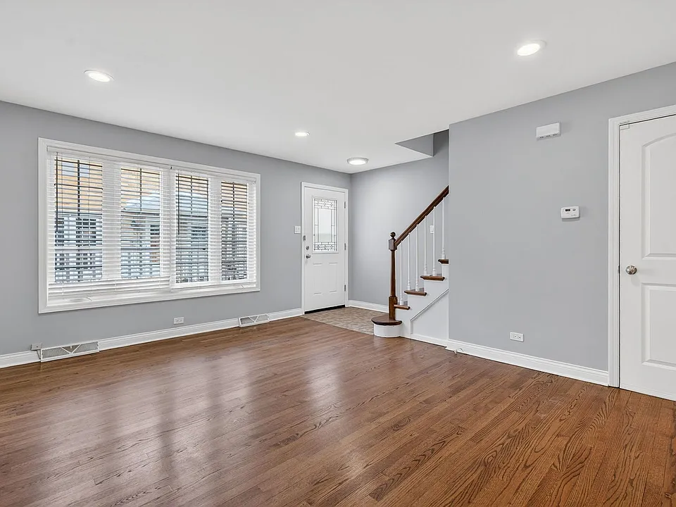 13-15 S Waiola Ave