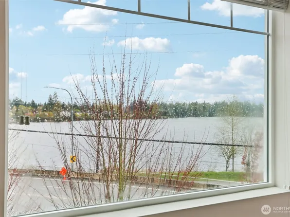 11218 19th Drive SE, Everett, WA 98208