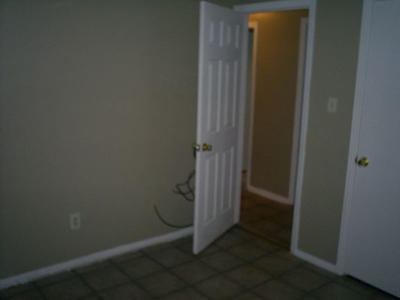 3rd image of 3212 Harverster Ln