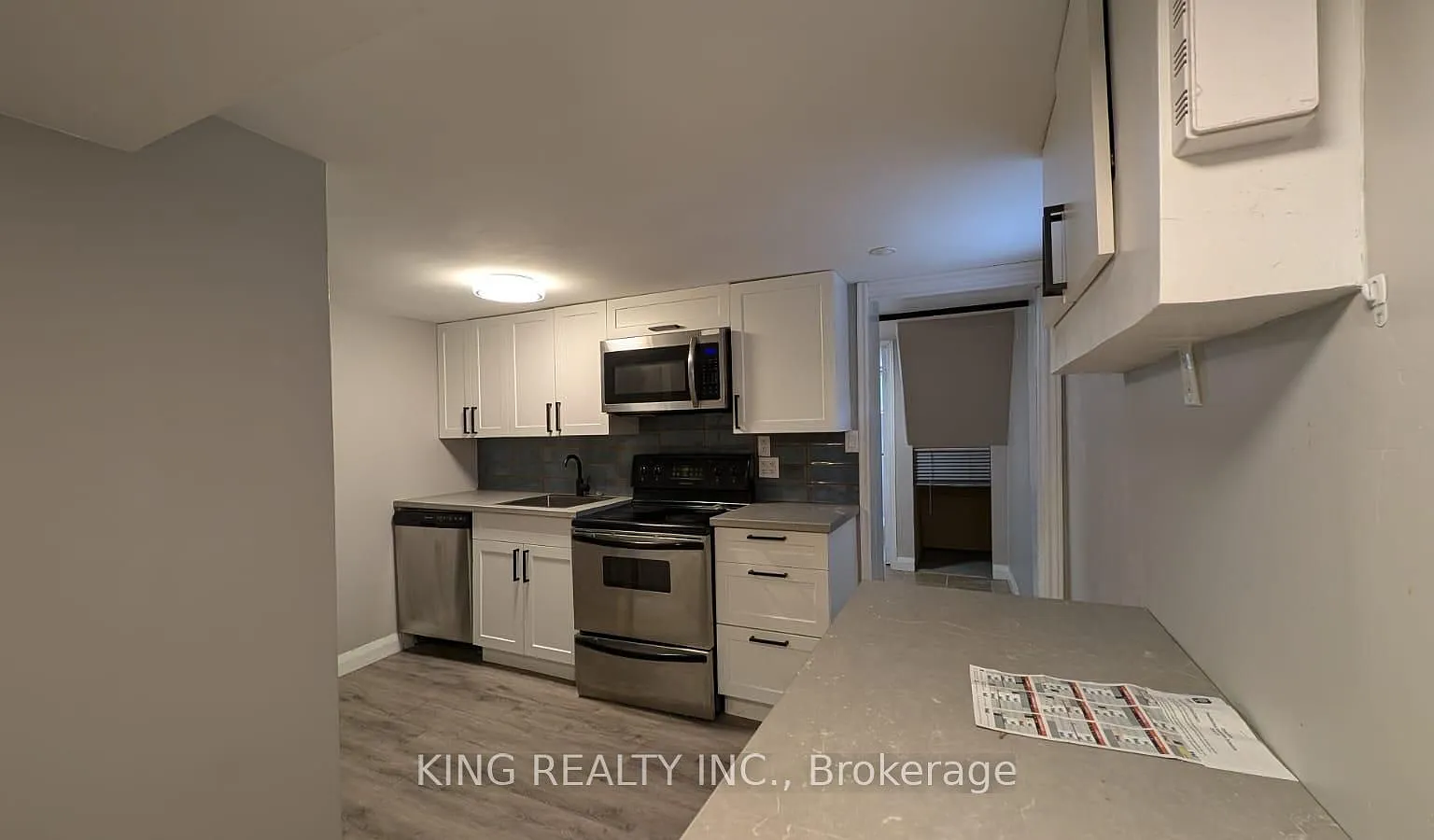 2 bed, $1,695 — Photo 2