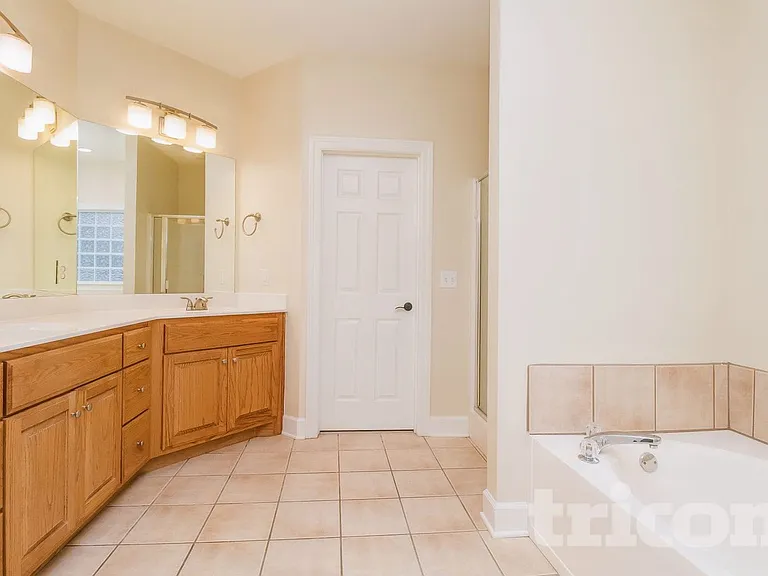 3010 Bonaventure Ct — Photo 13