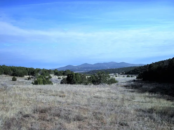 201 Vallecitos Dr, Tijeras, NM 87059