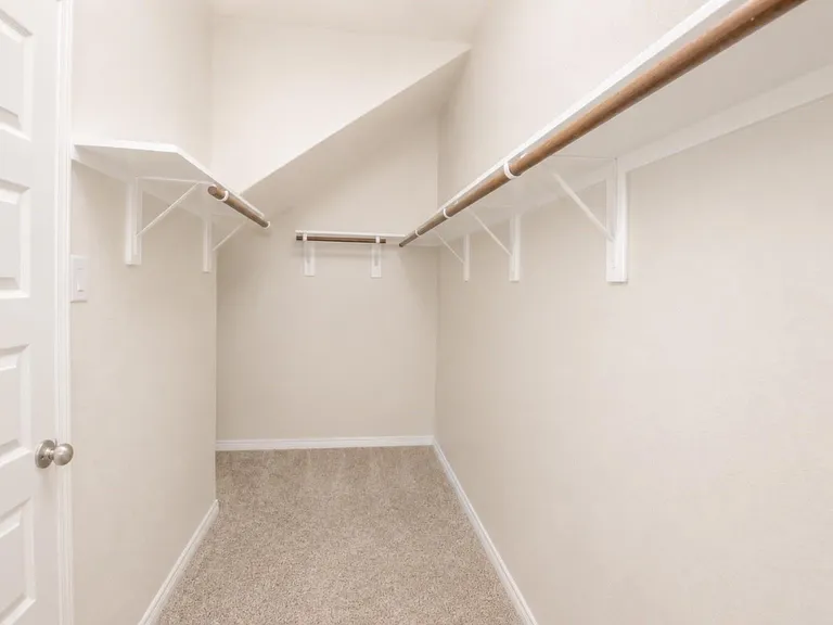 1019 Fresh Spring Rd — Photo 13
