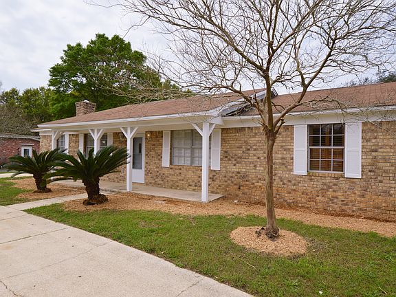 2nd image of 2855 Christine Dr