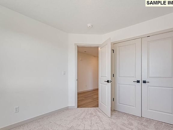 4th image of 1302 W Bolen St