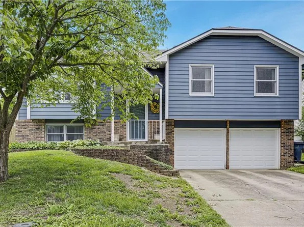 16305 W 125th St, Olathe, KS 66062