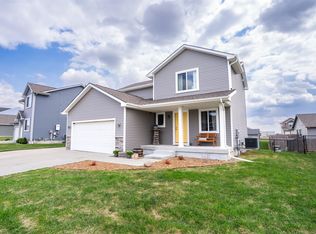 821 36th St SW, Bondurant, IA 50035