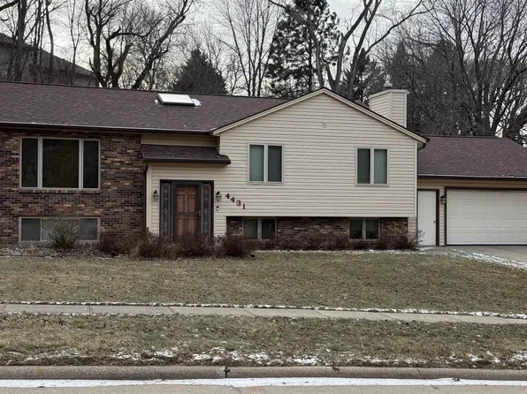 4431 Cheyenne Blvd, Sioux City, IA 51104