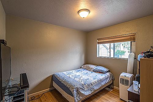 5th image of 1419 W American Ave