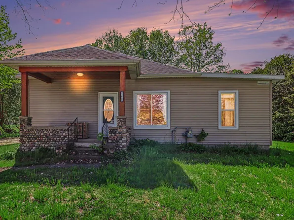 165 S Elm St, Hesperia, MI 49421
