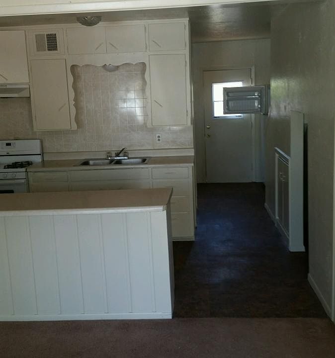 2nd image of 881 E Reidhead APT 2