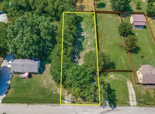 626 W College St, Mesquite, TX 75149