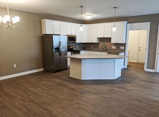 7657 Kissane Dr, Loves Park, IL 61111