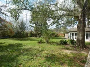 4015 Gardendale Dr, Houston, TX 77092