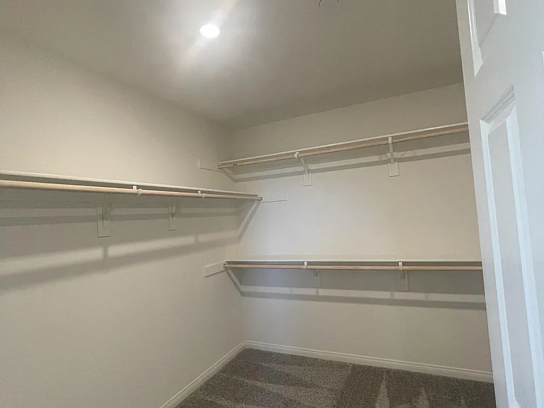 938 Helena Rdg — Photo 16