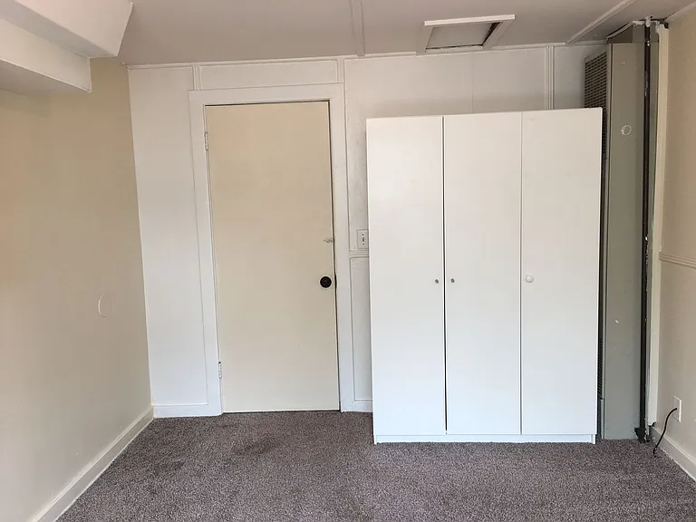 2288 Hilyard St — Photo 25