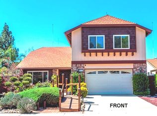 9536 Hillcreek Way, Santee, CA 92071