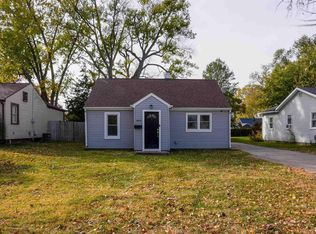 2411 45th St, Moline, IL 61265