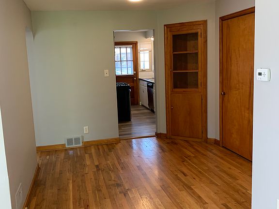 5th image of 1323 W 7th Ave #C