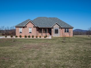 50 Conococheague Ln, Hedgesville, WV 25427