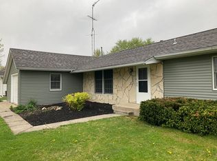169 Westview Dr, Knoxville, IL 61448