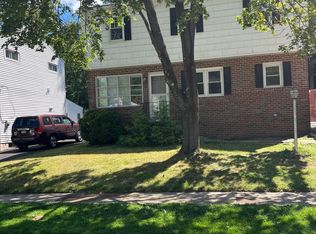 1717 Crestview Ave, Willow Grove, PA 19090