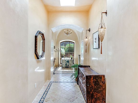 3rd image of 1290 Lejano Ln