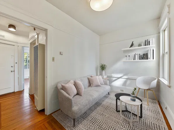 3225 23rd St APT 4, San Francisco, CA 94110