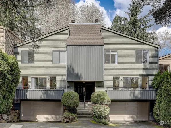 9816 NE 137th Street #4, Kirkland, WA 98034