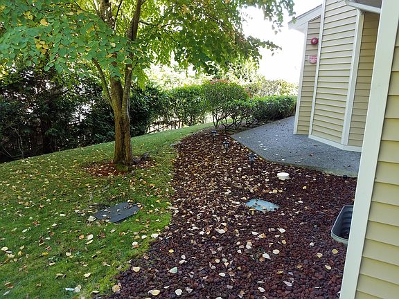 4th image of 21907 42nd Ave S
