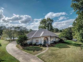 517 Fawn Cv, Canton, MS 39046