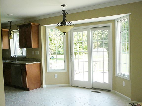 4th image of 27129 Bryan Blvd #8
